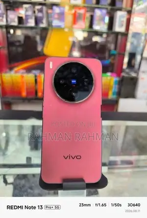 Vivo x300 (Used)