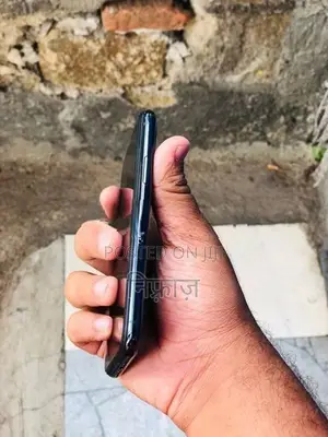 Apple iPhone 11 Pro 64GB (Used)
