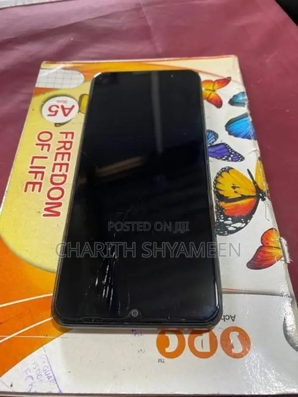 Samsung Galaxy A04s 4/128 gb (Used)