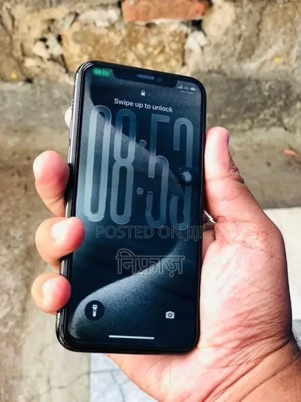 Apple iPhone 11 Pro 64GB (Used)