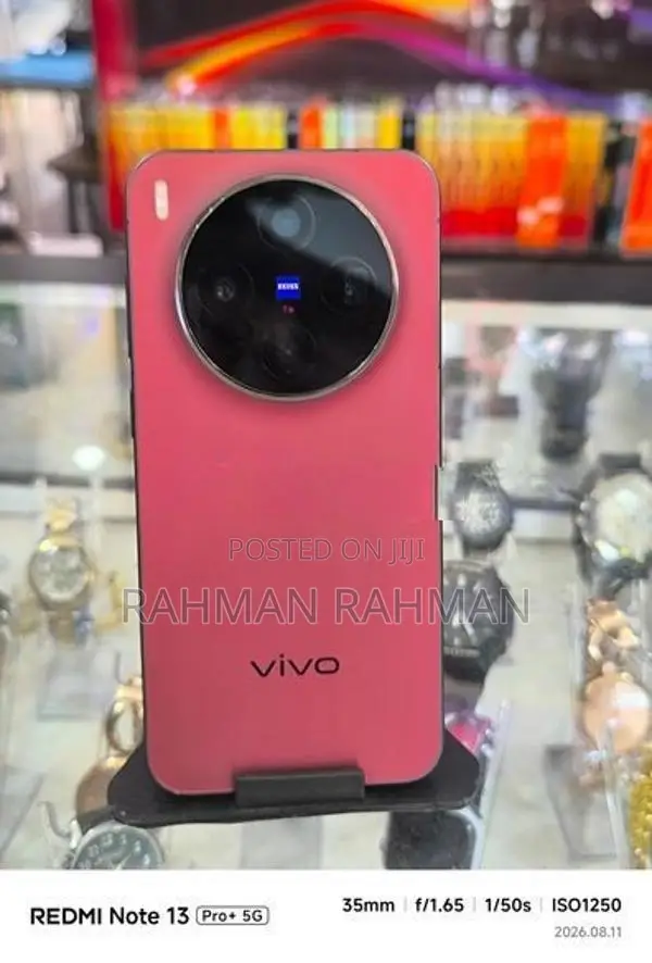 Vivo x300 (Used)