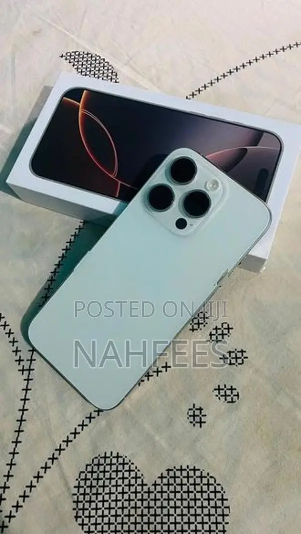 Apple iPhone 15 Pro (Used)