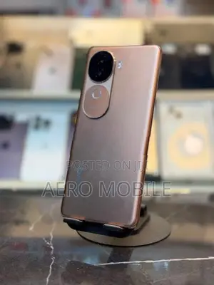 Vivo V40e 8/256GB (Used)