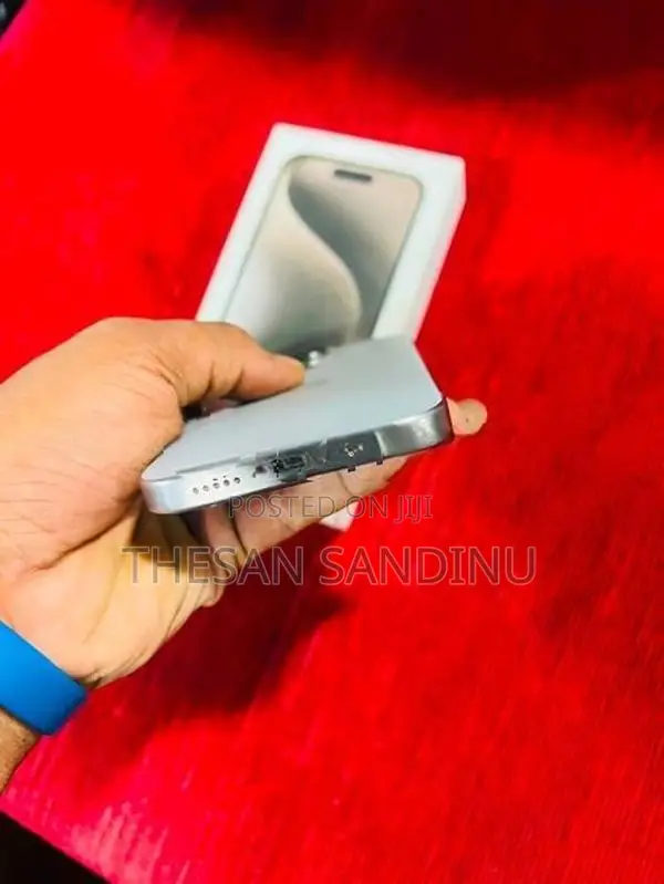 Apple iPhone 15 Pro 128GB (Used)
