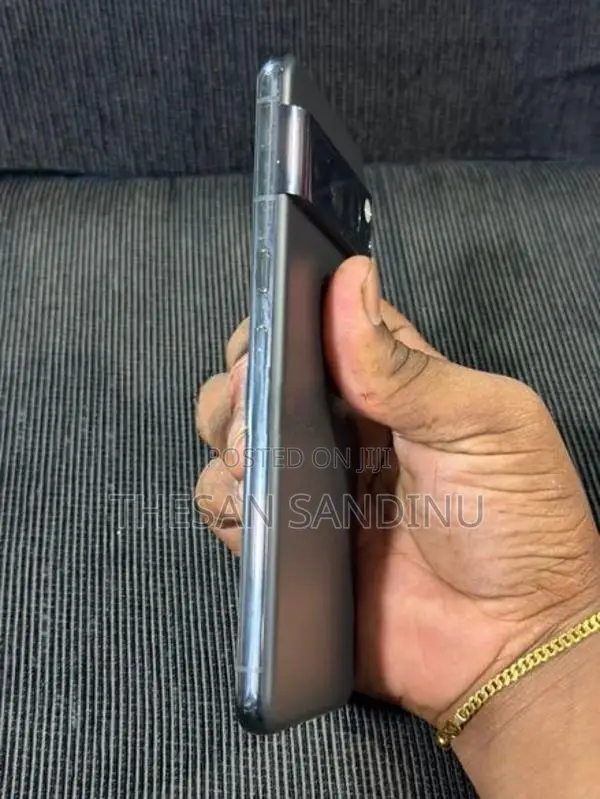 Google Pixel 8 Pro Goggle (Used)