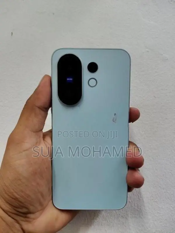 Vivo x200 fe 5G (Used)