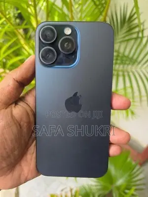 Apple iPhone 15 Pro Max (Used)