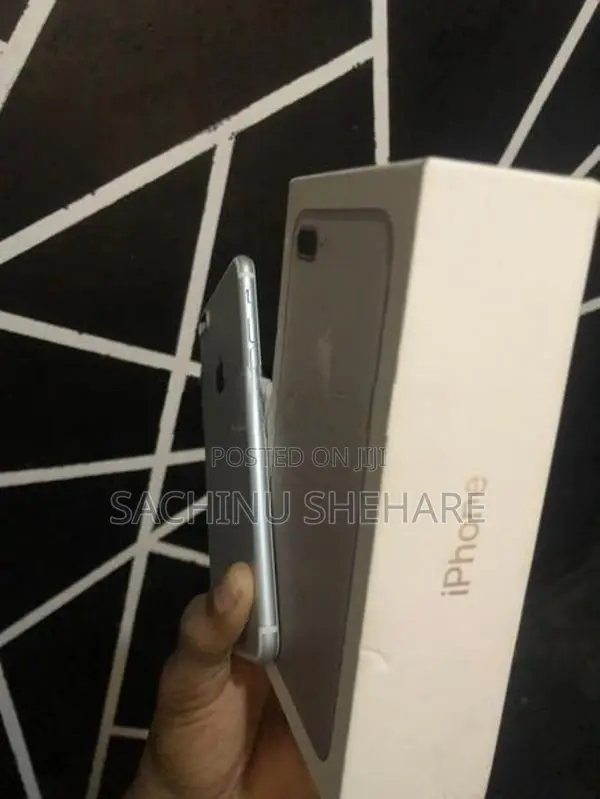 Apple iPhone 7 Plus 7plus (Used)