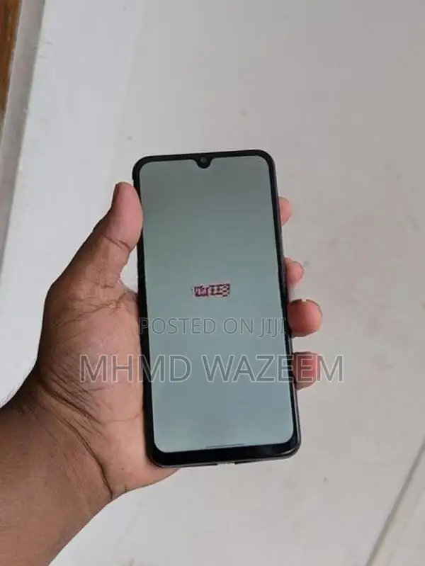 Samsung Galaxy A50 (Used)