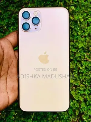Apple iPhone 11 Pro 512GB (Used)