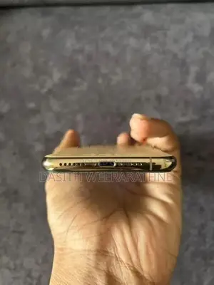 Apple iPhone 11 Pro 256GB (Used)