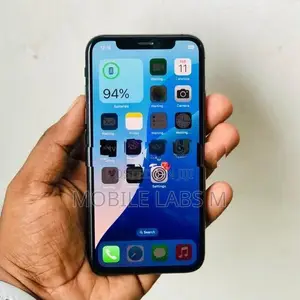 Apple iPhone XS 64gb (Used)