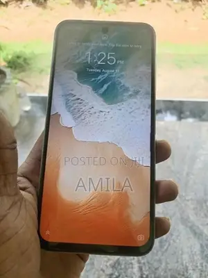 ZTE nubia v70 design (Used)