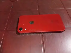 Apple iPhone XR (Used)