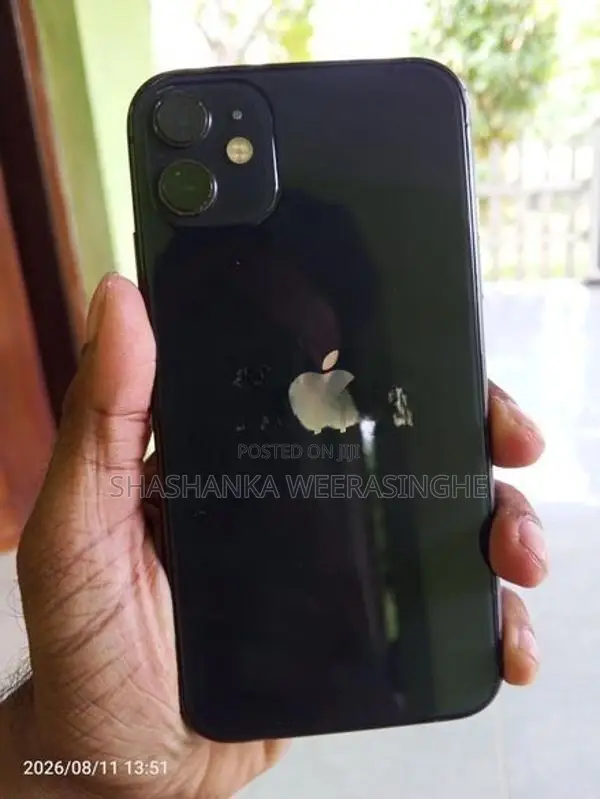 Apple iPhone 11 (Used)