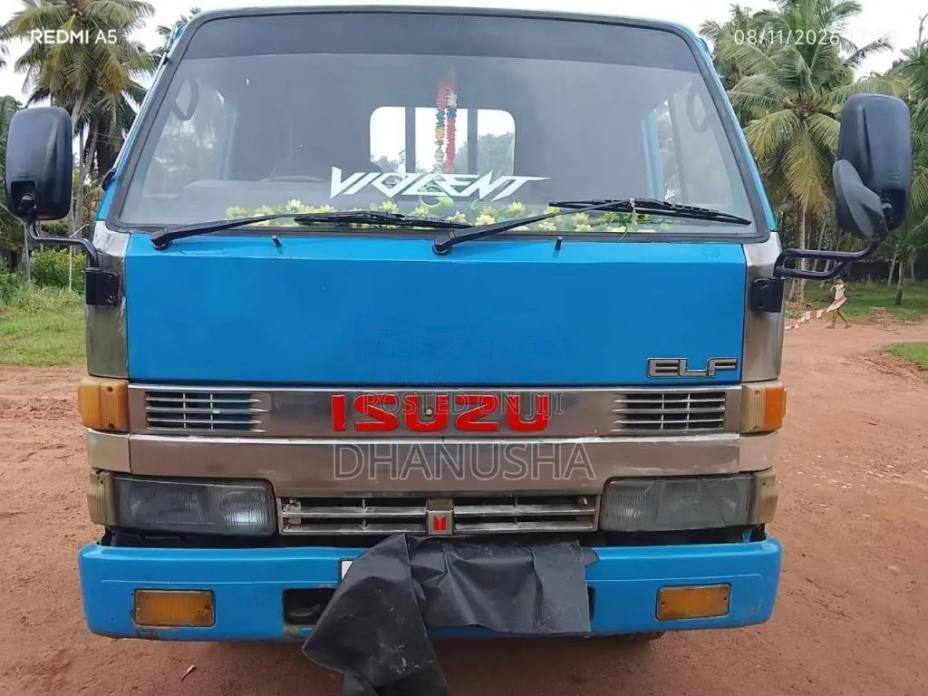 IsuzuCabin for Lorry
