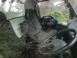 CabinIsuzuPalalMoonu for Lorry