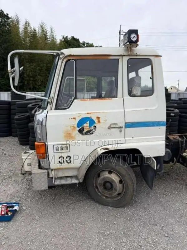 Hino Ranger White Cabin for All
