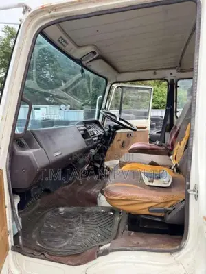 Hino Ranger White Cabin for All