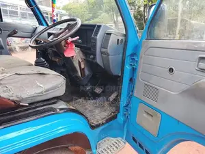 IsuzuCabin for Lorry