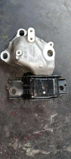 Honda vezel Engine mount Gear box mount Center mount for SUV