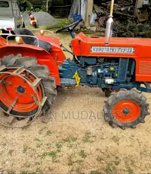 Kubota L1500 2021 Tractor (Used)