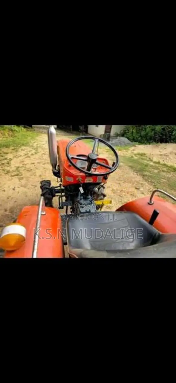 Kubota L1500 2021 Tractor (Used)