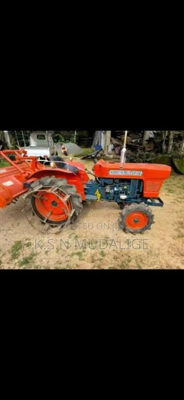 Kubota L1500 2021 Tractor (Used)