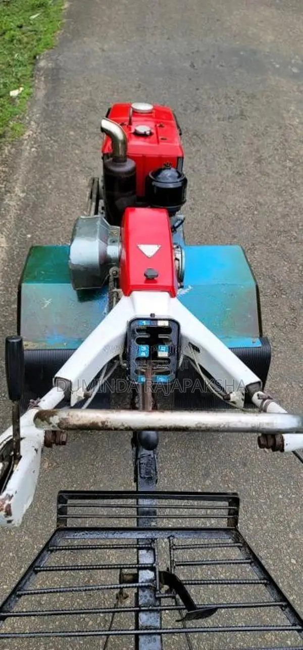 Kubota Rv80 2022 Tractor (Used)