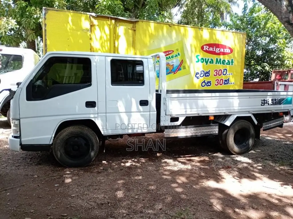 JMC CrewCab 2013 Crew Cab (Used)