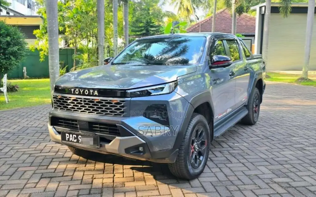Toyota Hilux Travo Overland Plus 2025 Pickup (Used)