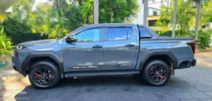 Toyota Hilux Travo Overland Plus 2025 Pickup (Used)