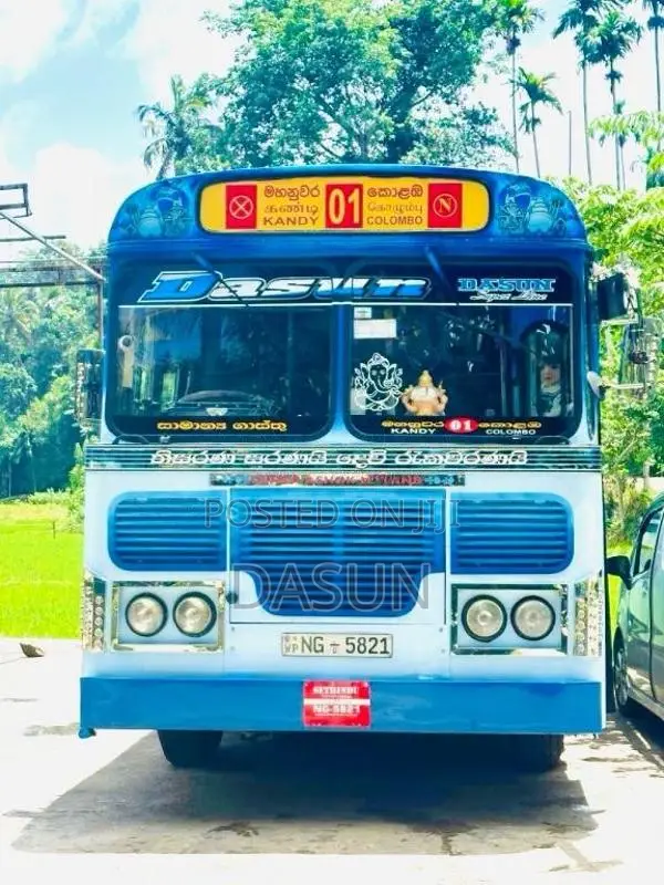 Ashok-Leyland  2019 Bus (Used)