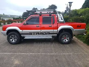 Mitsubishi Strada 1991 Pickup (Used)