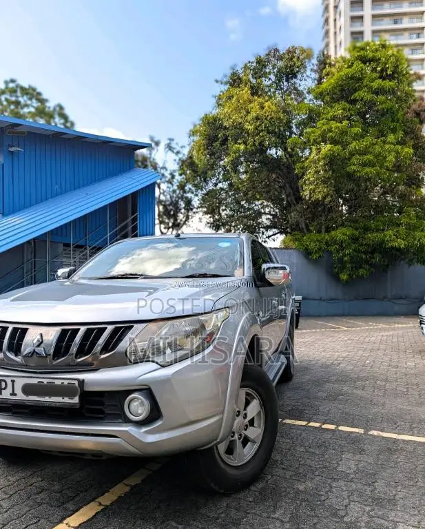 Mitsubishi L200 Sportero 2017 Pickup (Used)