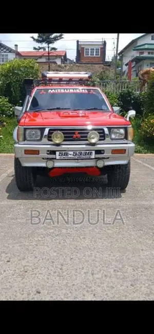 Mitsubishi Strada 1991 Pickup (Used)