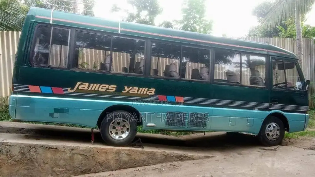 Mitsubishi Rosa 1996 Bus (Used)