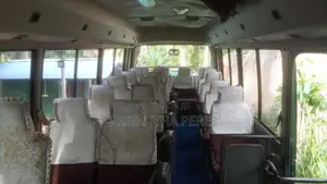 Mitsubishi Rosa 1996 Bus (Used)