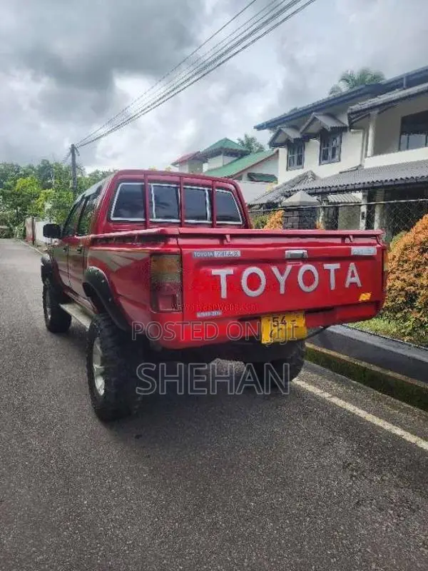 Toyota Hilux LN106 1993 Pickup (Used)