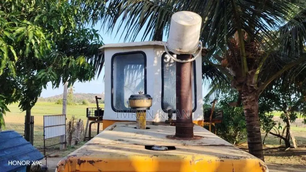 Komatsu Payloader 510-3 2012 Heavy-Duty (Used)