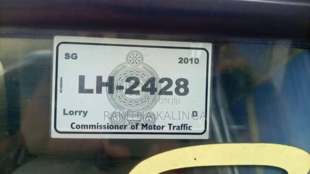 Mitsubishi Tipper 2003 Lorry (Used)