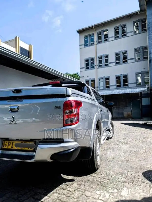 Mitsubishi L200 Sportero 2017 Pickup (Used)