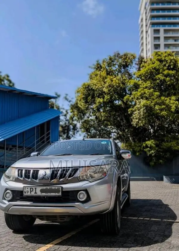 Mitsubishi L200 Sportero 2017 Pickup (Used)