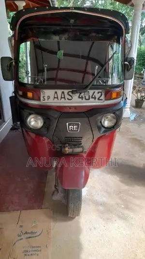 Bajaj RE 205 2014 Three Wheel (Used)