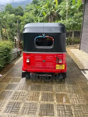 Bajaj RE 4 Stroke 2015 Three Wheel (Used)