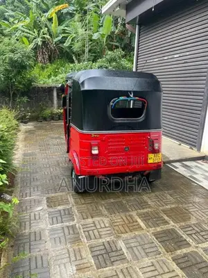 Bajaj RE 4 Stroke 2015 Three Wheel (Used)