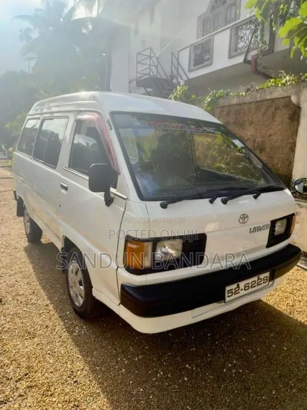 Toyota LiteAce 1989 Van (Used)