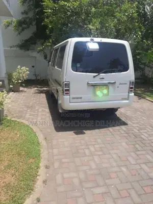 Nissan Vanette 2012 Van (Used)
