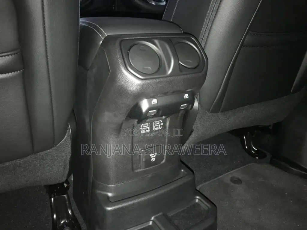 Jeep Wrangler 2018 SUV (Used)