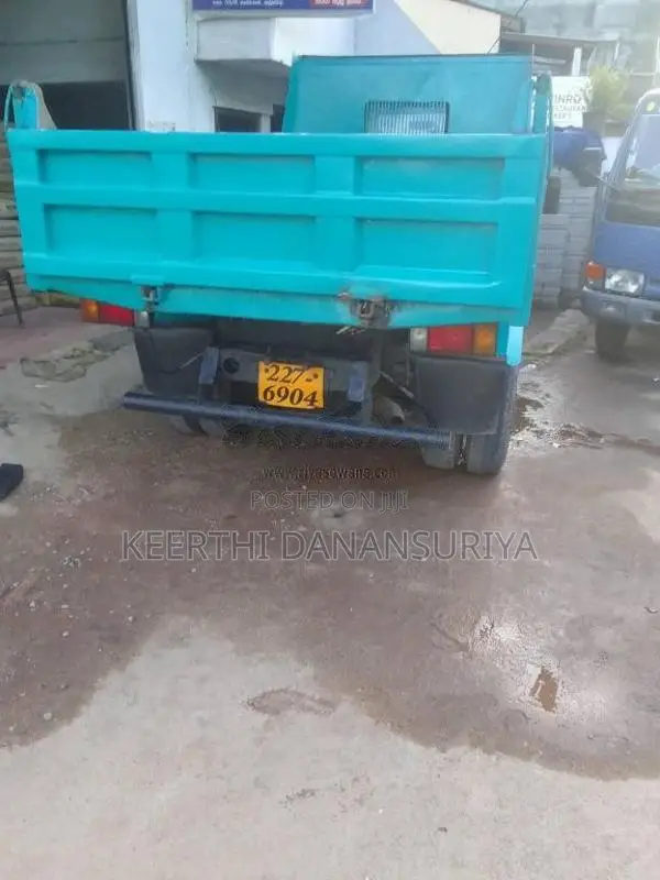 Toyota Dyna 1995 Lorry (Used)